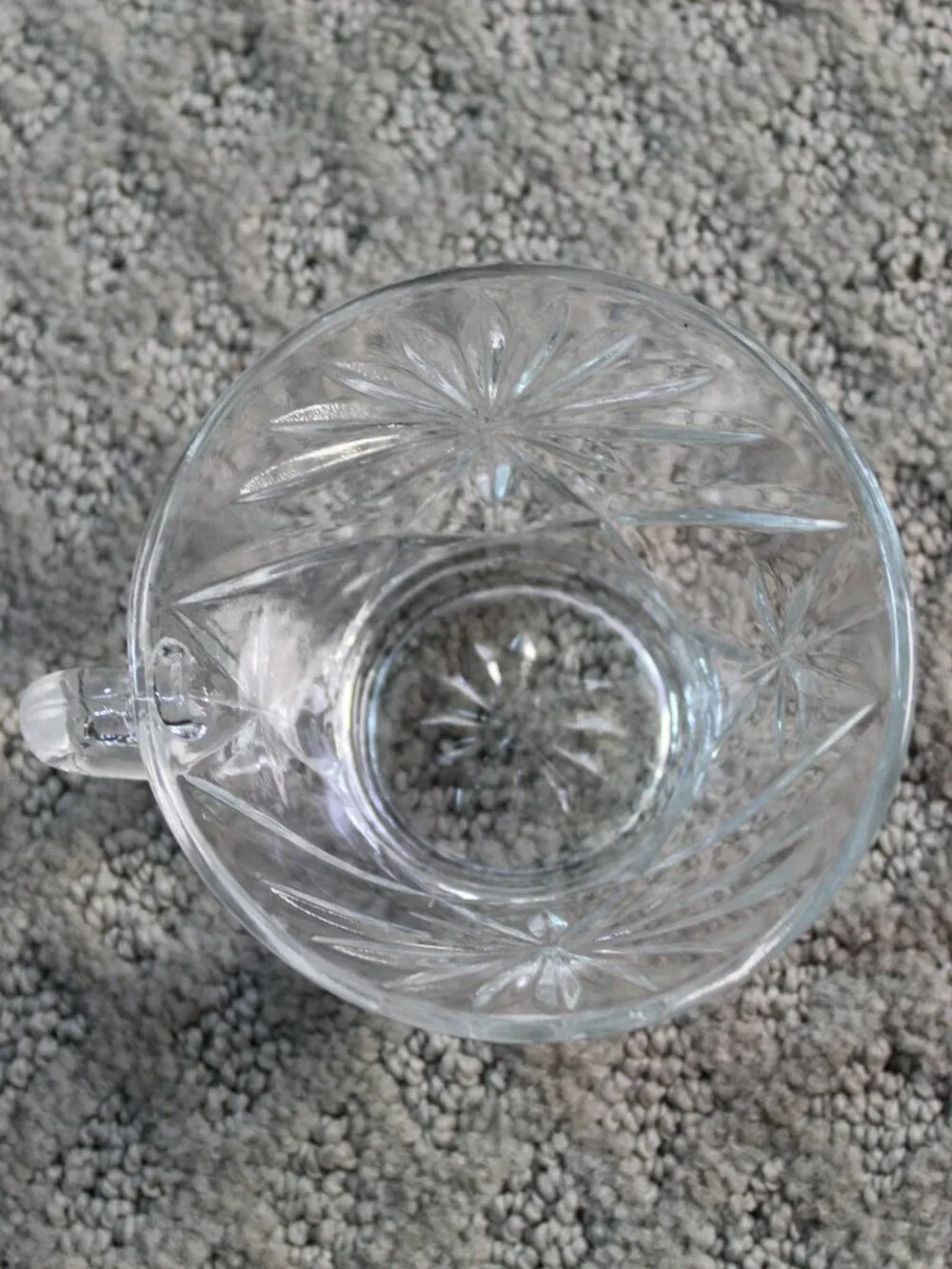 Set of 14 Clear Star Pattern Punch Cups
